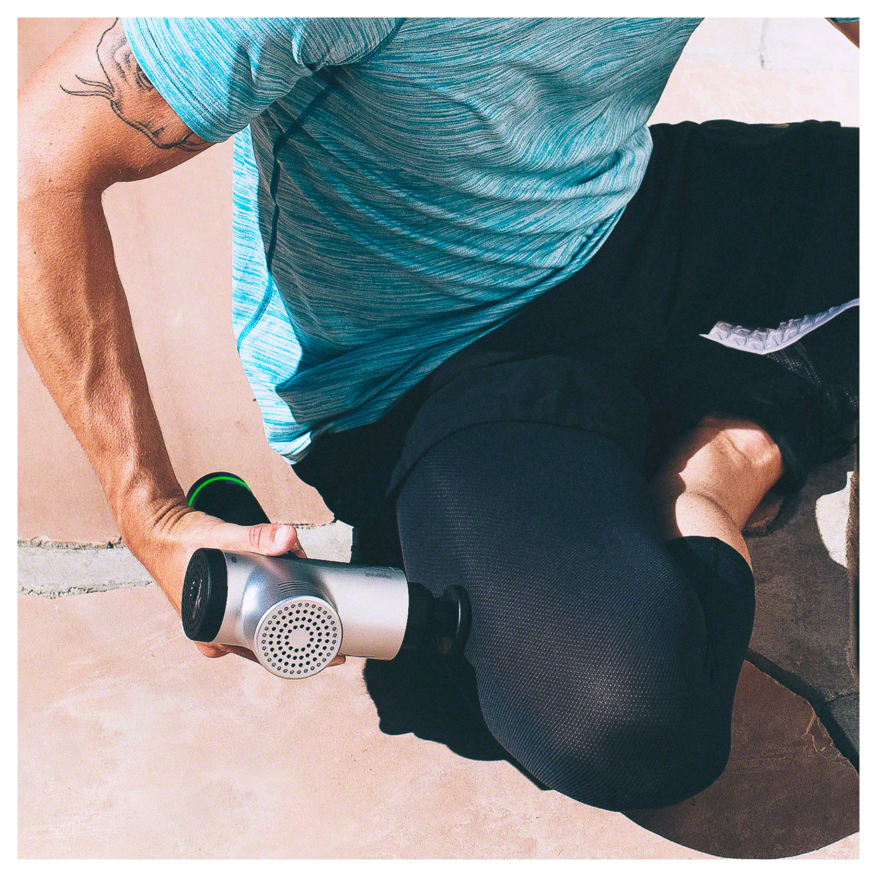 hyperice vibrationsmassagegerat hypervolt mit bluetooth gunstig online kaufen sport tec