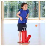Abbildung zeigt Gonge Ballwerfer mit 5 B�llen f�r Kinder
