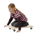 Abbildung zeigt Pedalo Rollbrett aus Mehrschichtholz