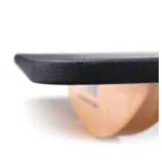 Abbildung zeigt Schaukelbrett mit Antirutschbelag klein, LxBxH 50x50x10 cm, schwarz