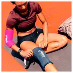 Abbildung zeigt FREEZE SLEEVE K�hl- und W�rmebandage