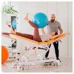 Ferrox Therapieliege Chagall 5 Neo mit Radhebesystem und Rundumschaltung