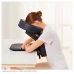 Abbildung zeigt Sport-Tec Mobiler Massage Tischaufsatz Relax + Transporttasche