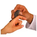 Abbildung zeigt Saehan Finger-Goniometer, Schenkell�nge 9 cm, 0-180�