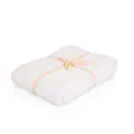 Abbildung zeigt Pique-Decke mit Zierstich-Einfassung, LxB 210x150 cm