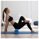Abbildung zeigt Yoga Rolle, ø 15 cm x 90 cm, blau