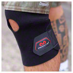 McDavid Kniebandage mit Patellaöffnung aus Neopren, One Size