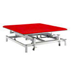 Bobathliege Grand Comfort mit Radhebesystem