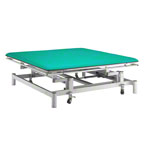Bobathliege Grand Comfort mit Radhebesystem und Rundumschaltung