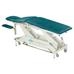 Lojer Therapieliege Delta DP5 mit Radhebesystem und Rundumschaltung