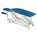 Lojer Therapieliege Delta DP5 mit Radhebesystem und Rundumschaltung