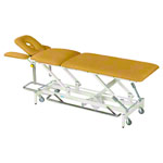 Lojer Therapieliege Delta DS5 mit Radhebesystem und Rundumschaltung