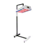 Abbildung zeigt Rotlichtstrahler TGS Therm 6 Stativmodell inkl. Stativ und Dimmer