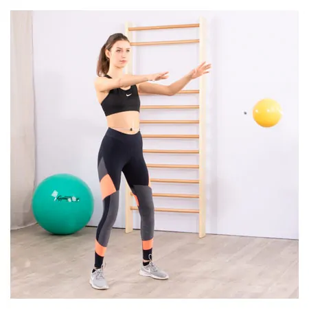 Sportball mit Schnur,  18-21 cm