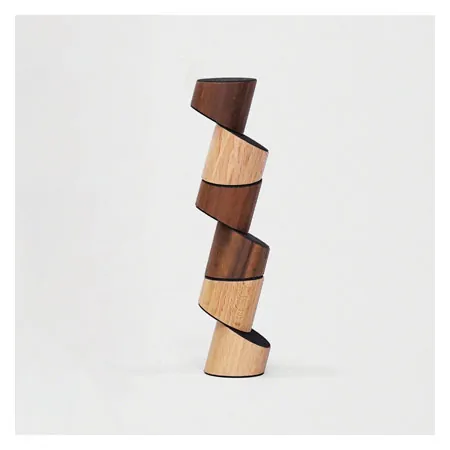 Loggos Holz-Baustein-Set L aus Buchenholz und Nussbaum