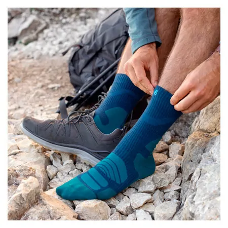 Bauerfeind Sports Outdoor Merino Socken, mittellang, Herren