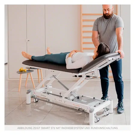 Therapieliege Smart ST2 mit Radhebesystem und Rundumschaltung