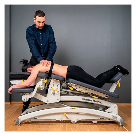 Lojer Therapieliege Manuthera Modell 242, Grauwei mit Elektroantrieb