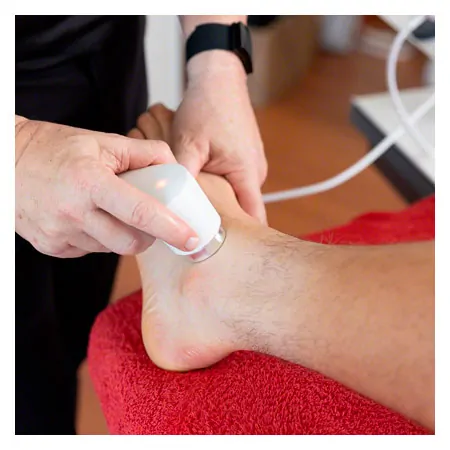 Gymna Ultraschalltherapieger�t Ultrasound Compact, inkl. Ultraschallkopf und Tragetasche