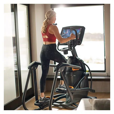 Matrix Elliptical Trainer E50 mit XR-Konsole