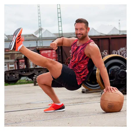ARTZT Vintage Series Medizinball aus Leder, 5 kg