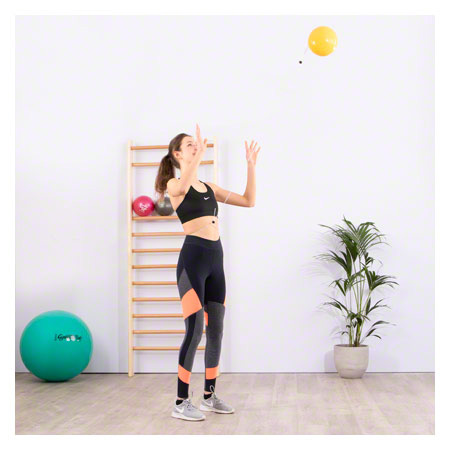 Sportball mit Schnur, Ø 18-21 cm
